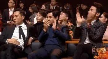 三大巨头吃瓜视频,三大巨头吃瓜视频背后的商业博弈”