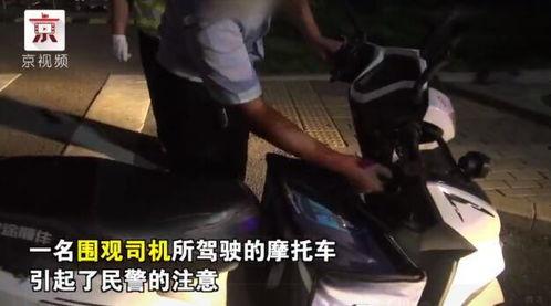 阿姨年终吃瓜群众视频大全,欢乐瞬间，年度笑料盘点